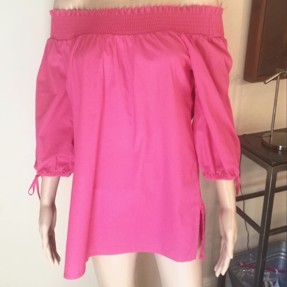 Melissa Paige Off-Shoulder Top, Size Small, Pink